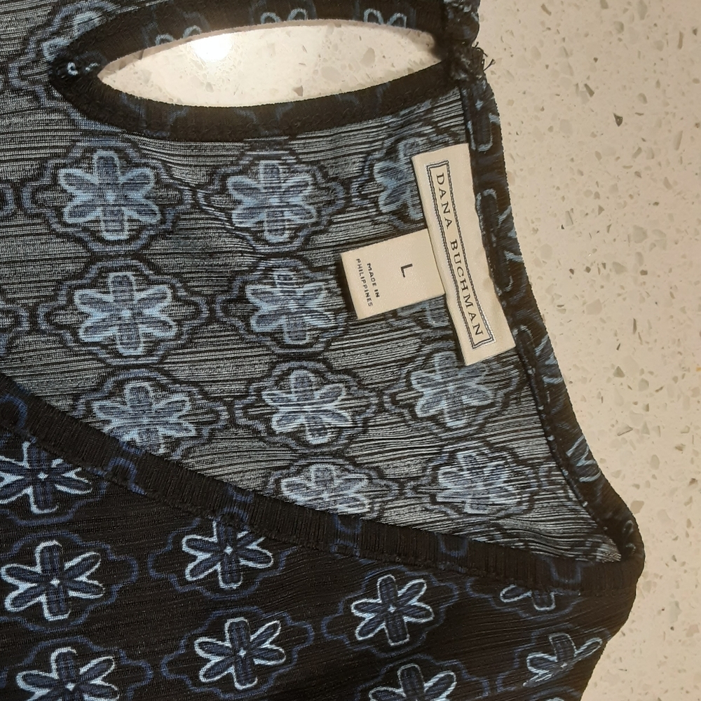 Patterned Tunic - Picture 5 of 5